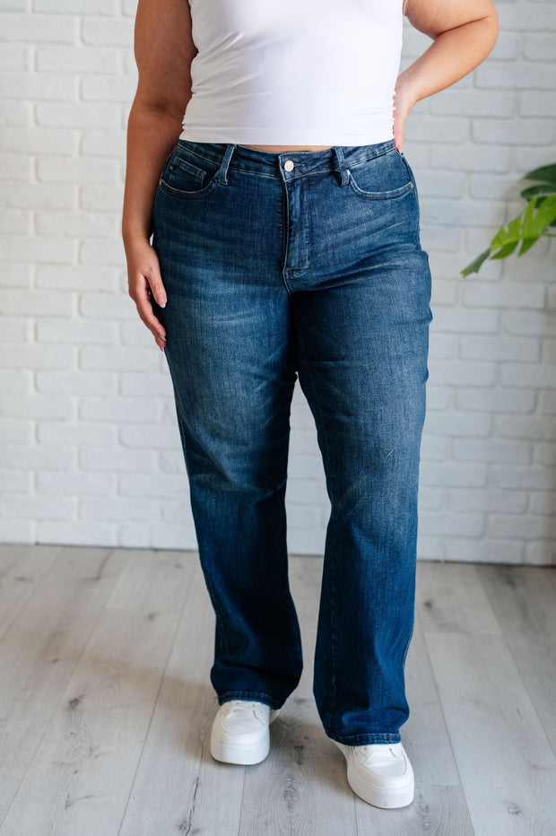 JUDY BLUE Muriel Mid Rise Control Top Classic Straight Jeans